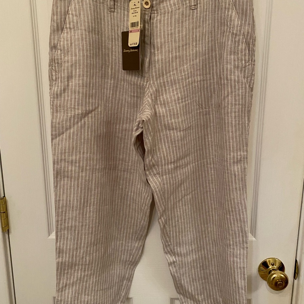 Tommy Bahama Women’s beige Striped Capris